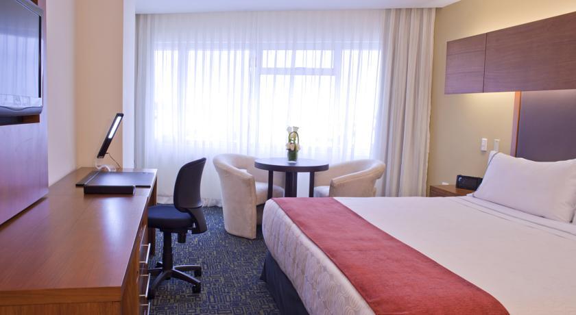 Tryp By Wyndham Airport Guayaquil