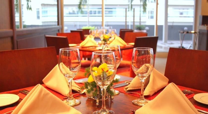 Tryp By Wyndham Airport 5* Guayaquil
