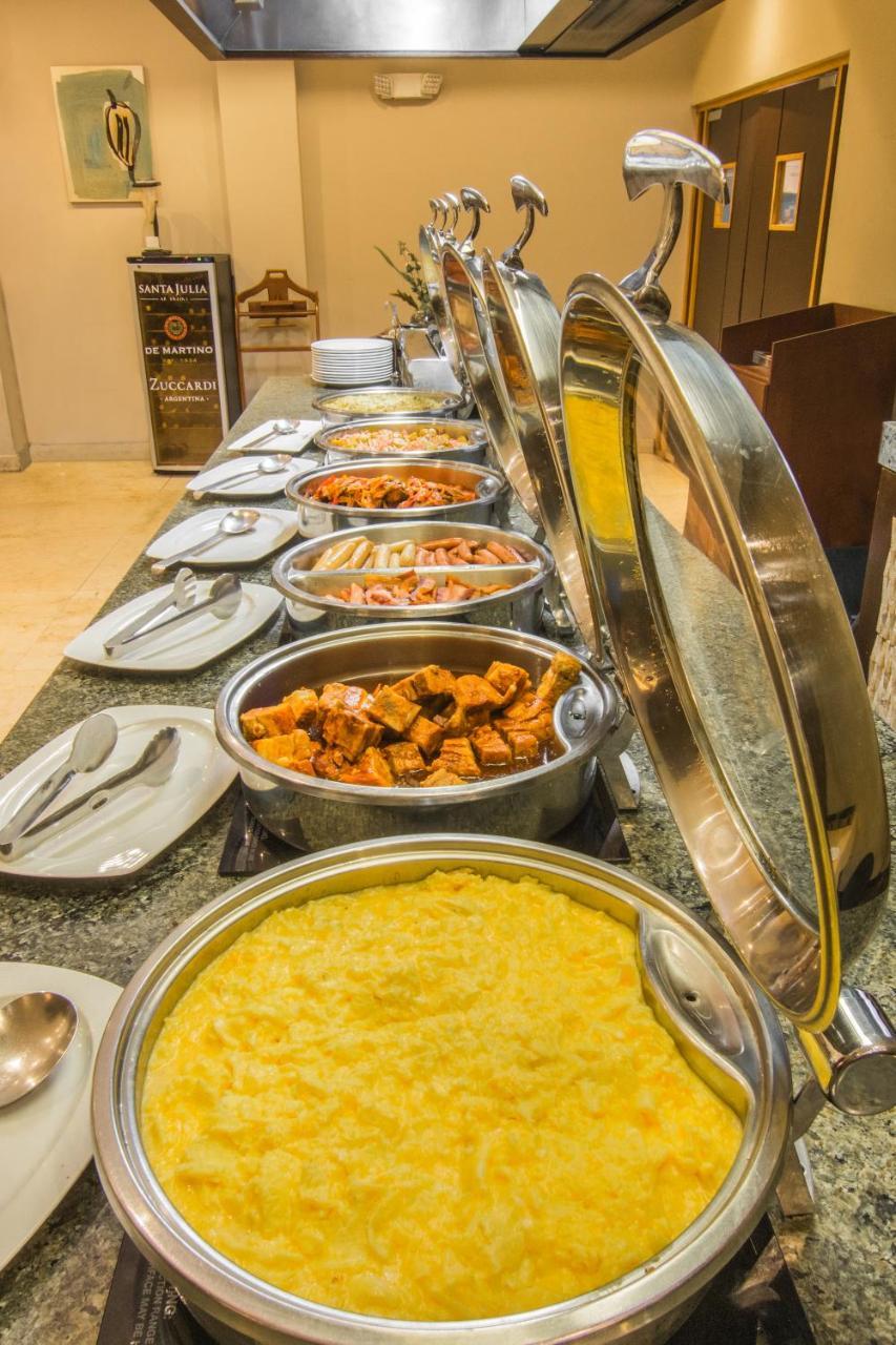 Hotel Tryp By Wyndham Airport