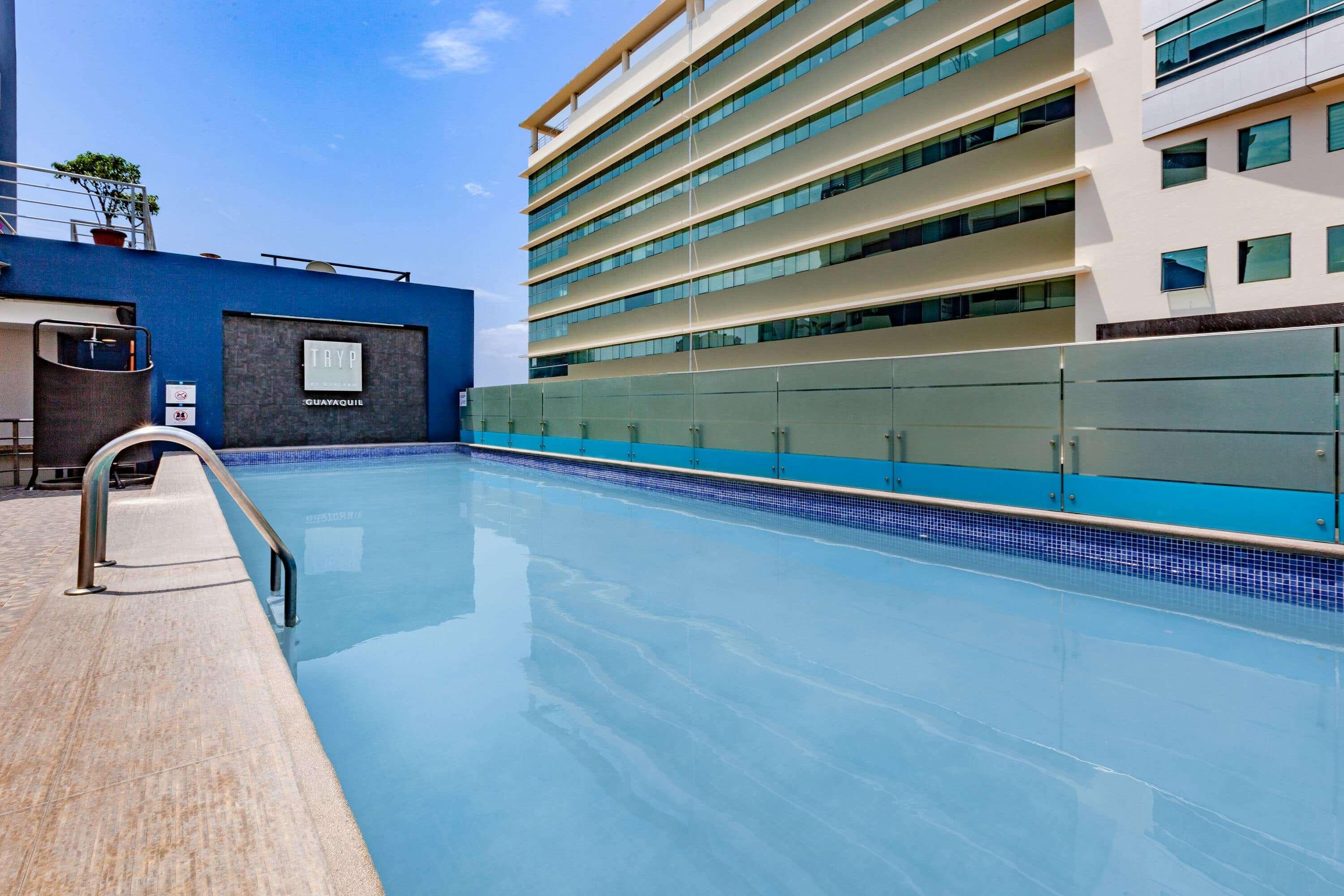 Tryp By Wyndham Airport